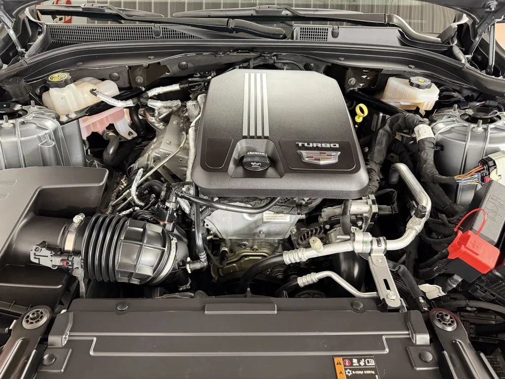 Used 2023 Cadillac CT5 Luxury w/ Sun And Sound Package AWD/4WD image 9