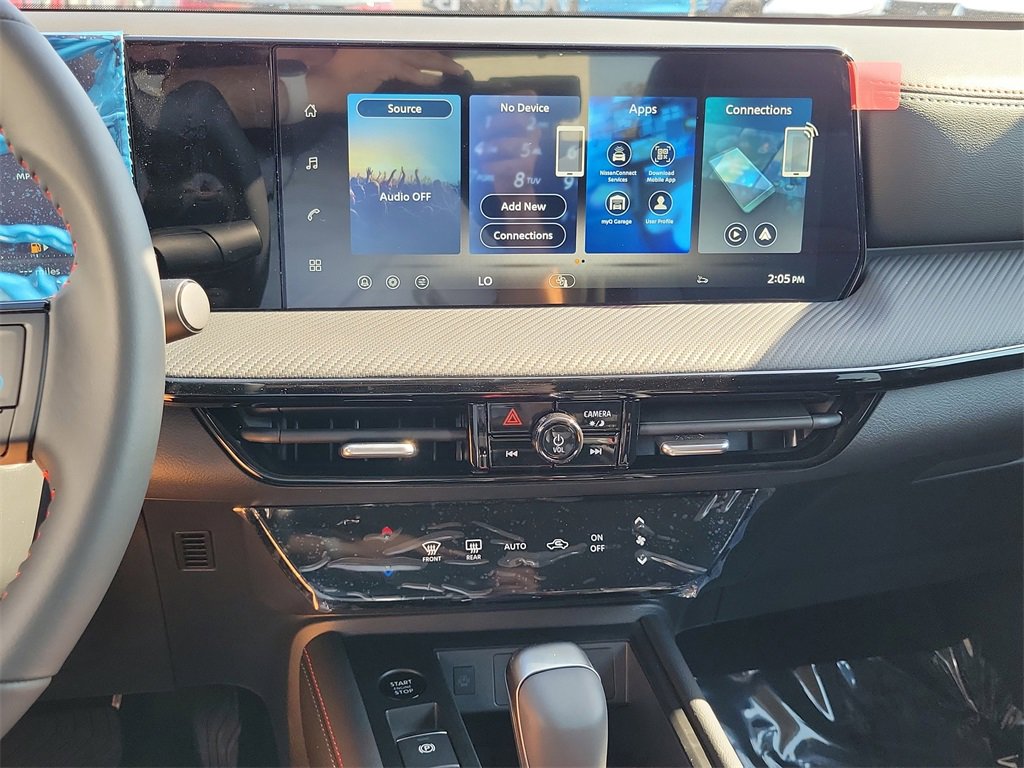 New 2026 Nissan Kicks SR w/ Illumination Package image 9