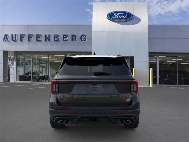 New 2025 Ford Explorer ST image 5