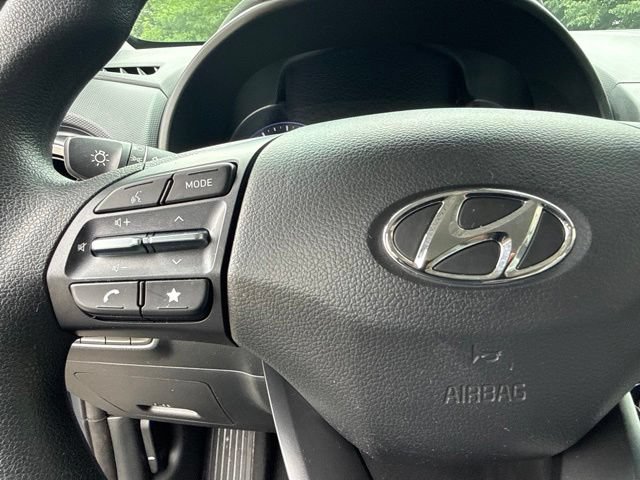 Used 2023 Hyundai Kona SE w/ Cargo Package AWD/4WD image 35