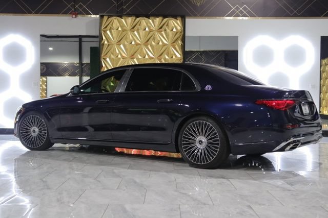 Used 2025 Mercedes-Benz Maybach S 580 4MATIC image 4