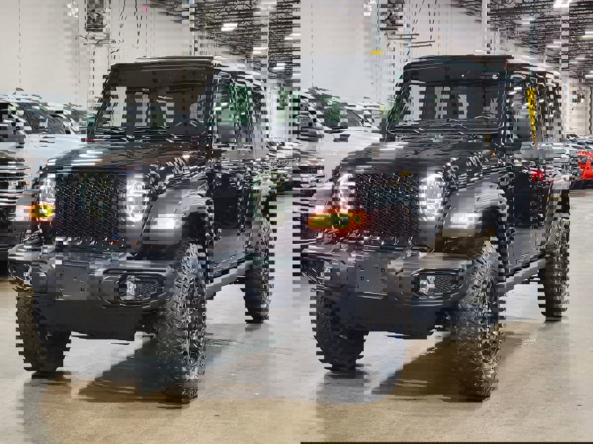 Used 2021 Jeep Wrangler Unlimited Sport image 3