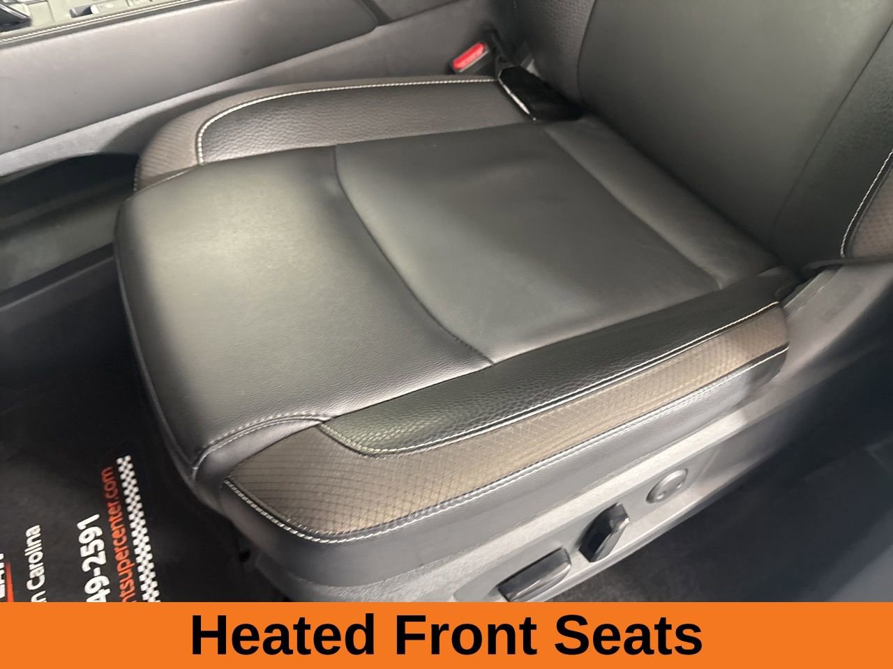 Used 2024 Nissan Pathfinder SL image 11