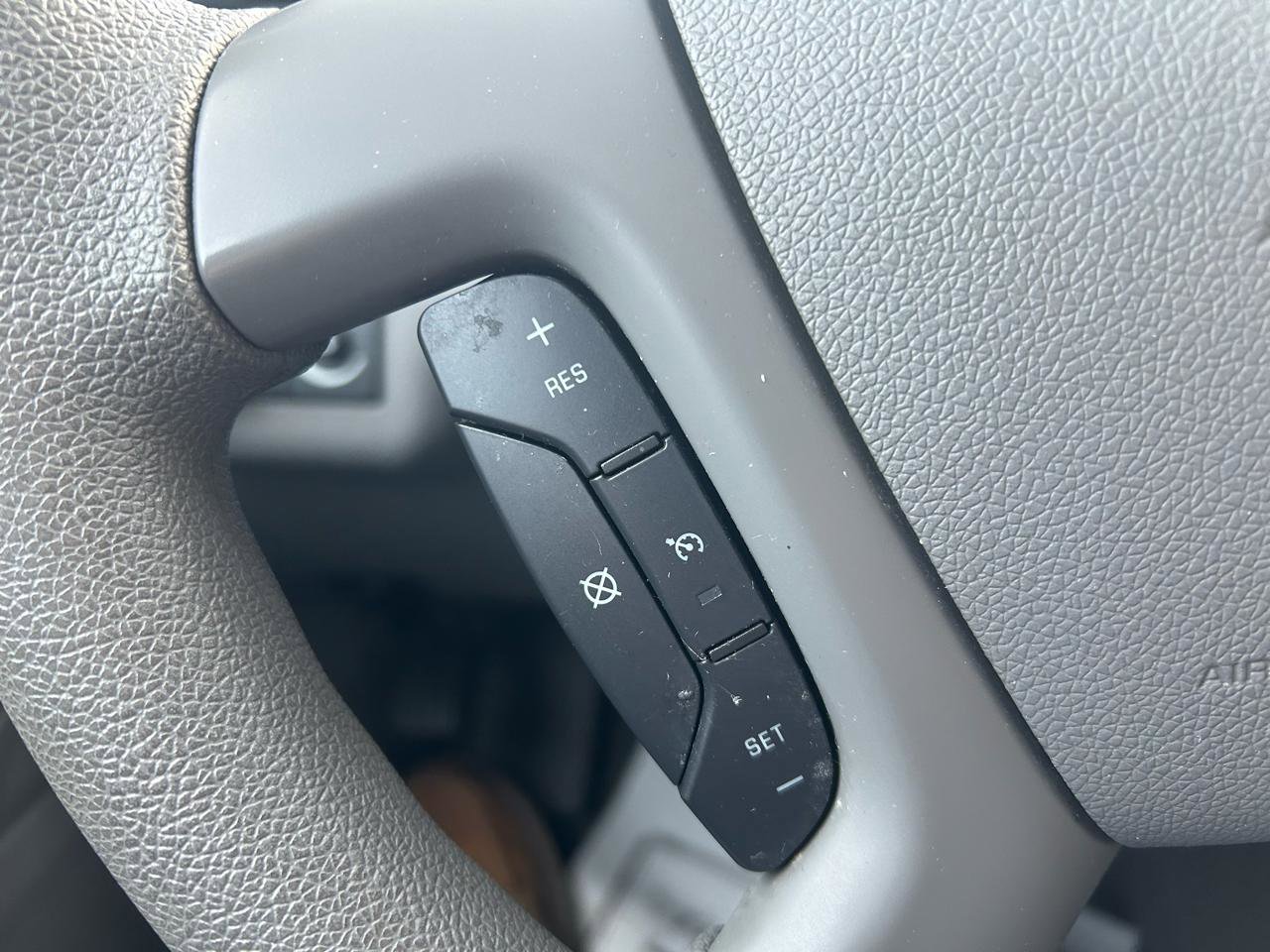 Used 2017 Chevrolet Traverse LS AWD/4WD image 18