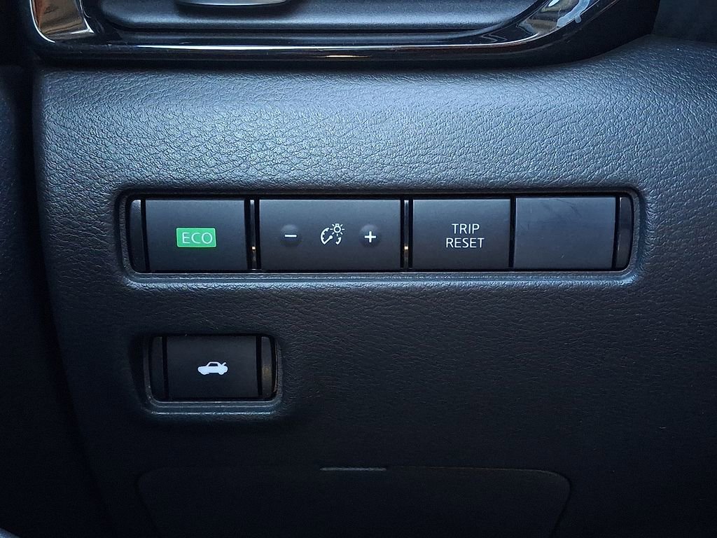 Used 2022 Nissan Sentra SV image 23