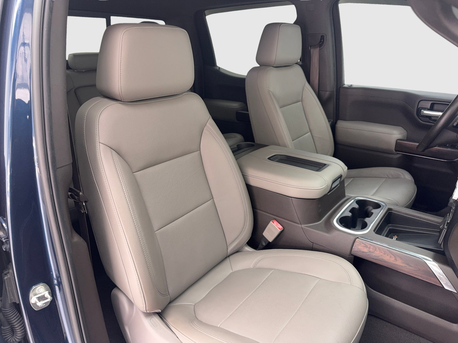 Used 2019 GMC Sierra 1500 SLT w/ SLT Premium Plus Package AWD/4WD image 45