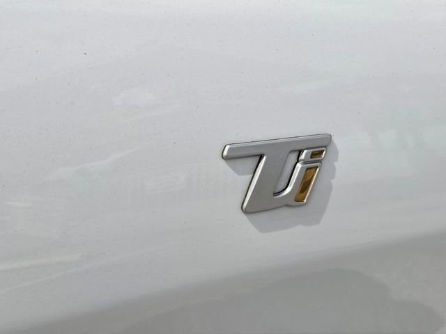Used 2023 Alfa Romeo Stelvio Ti image 15