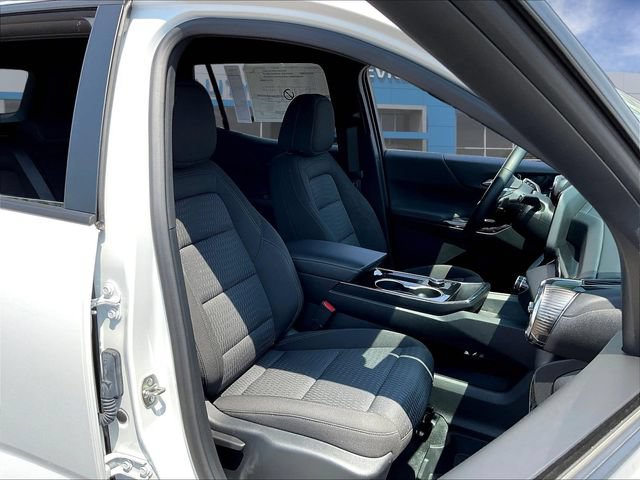 New 2026 Chevrolet Equinox LT FWD image 11