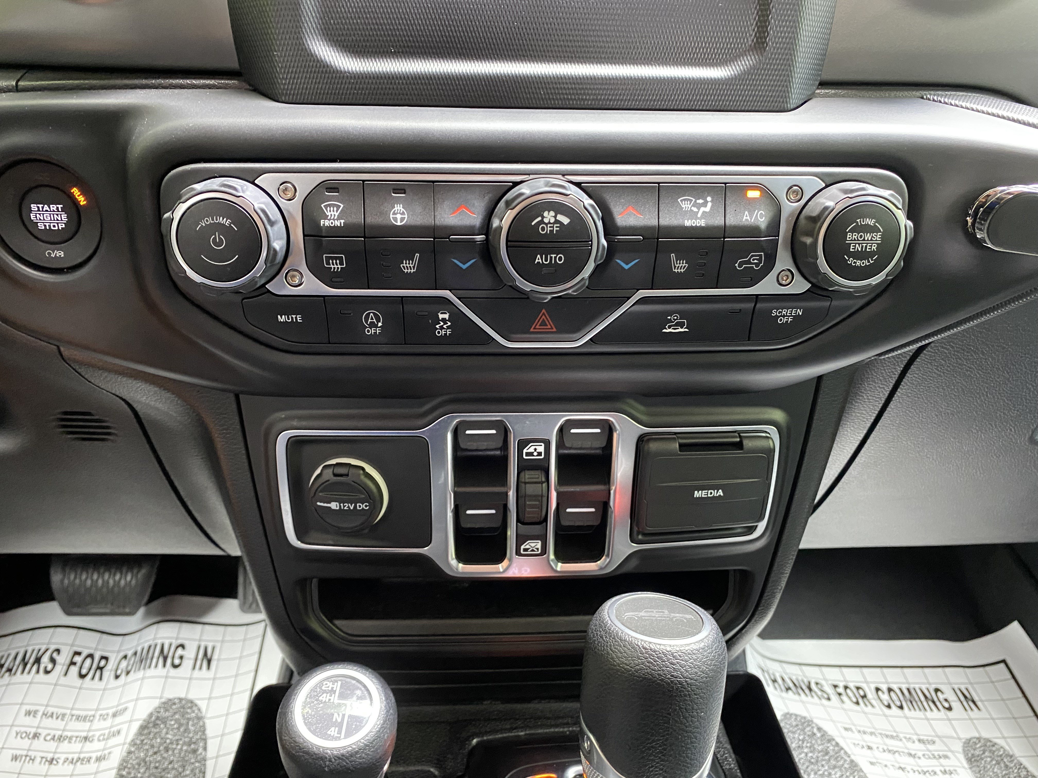 Used 2021 Jeep Gladiator Sport AWD/4WD image 29