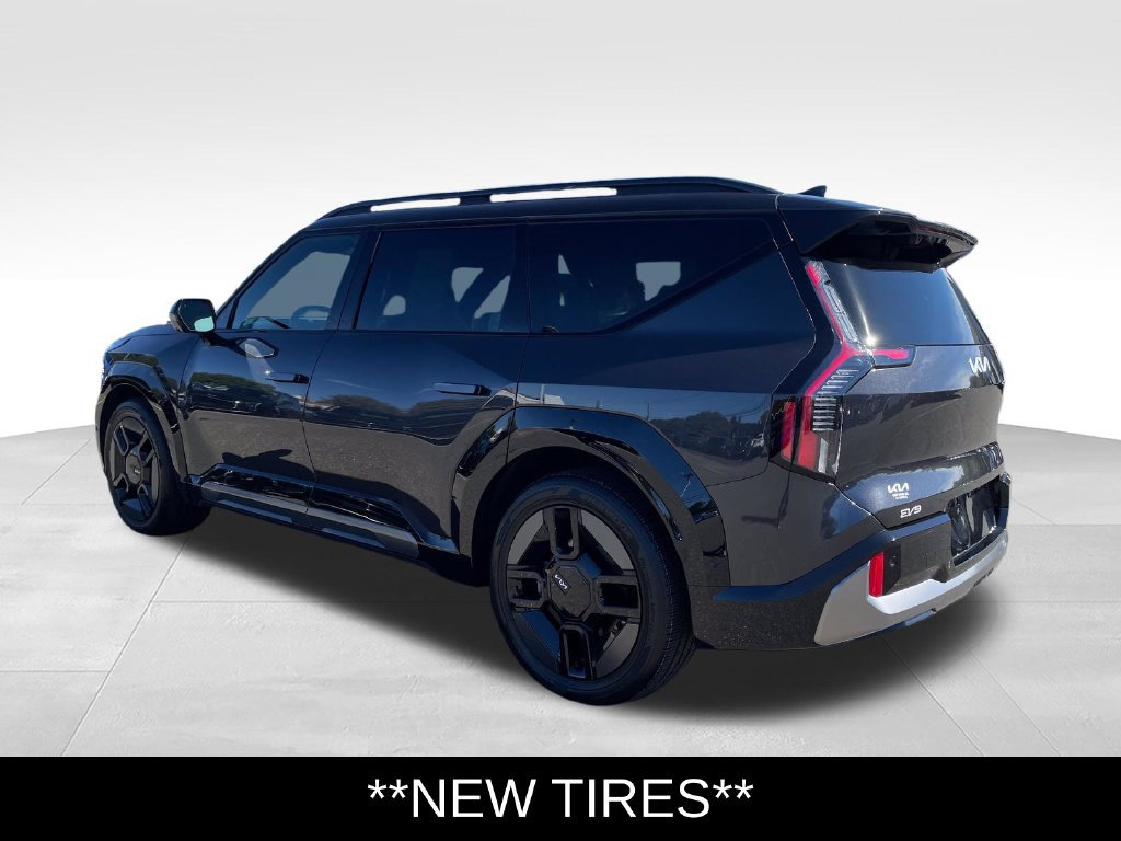 Used 2024 Kia EV9 GT-Line AWD/4WD image 4