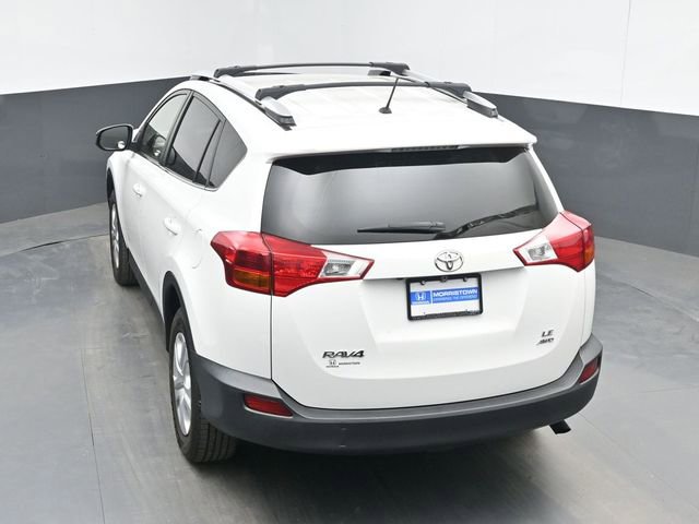Used 2015 Toyota RAV4 LE AWD/4WD image 32