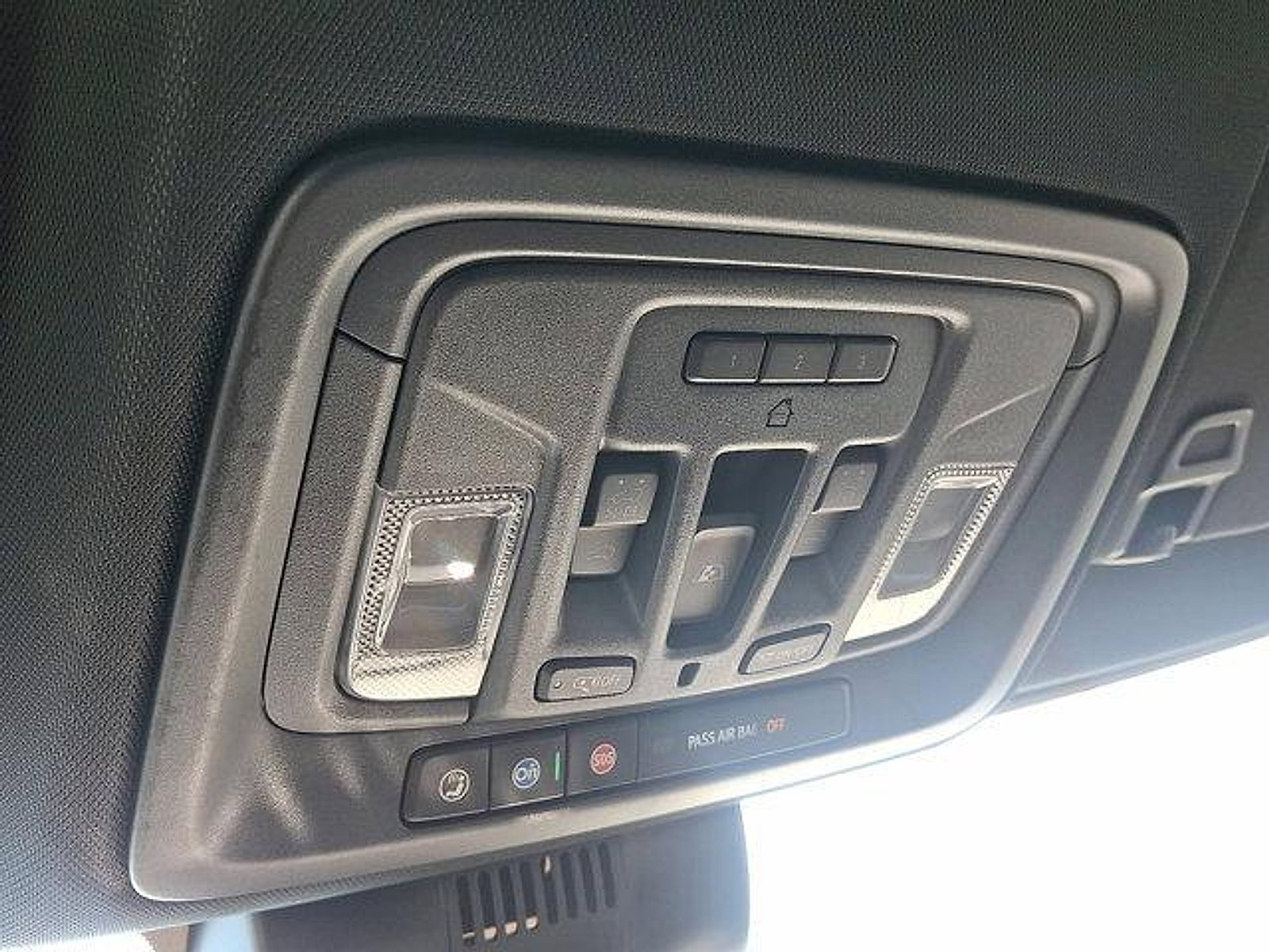 Used 2024 Chevrolet Silverado 1500 High Country w/ High Country Premium Package image 56