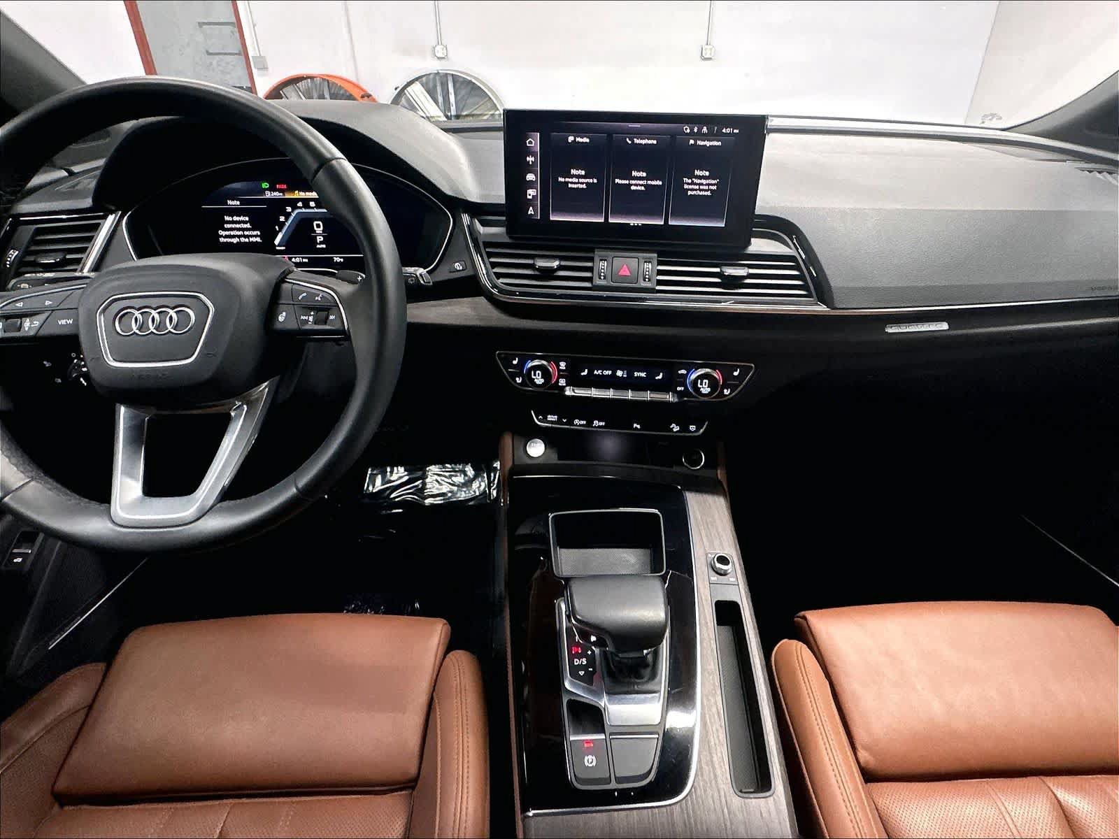 Used 2023 Audi Q5 2.0T Premium Plus w/ Premium Plus Package AWD/4WD image 16