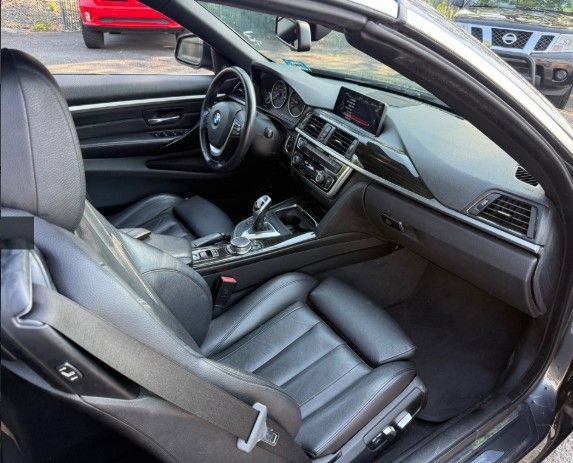 Used 2016 BMW 428i xDrive Convertible AWD/4WD image 3