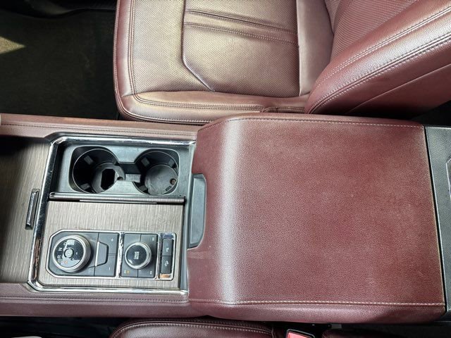 Used 2023 Ford Expedition Limited image 47