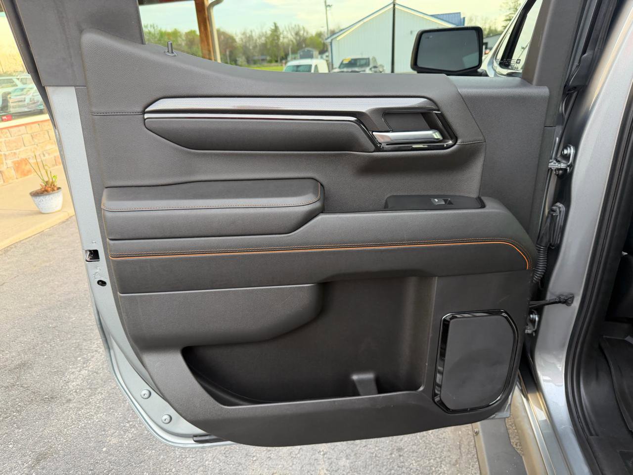 Used 2023 GMC Sierra 1500 AT4 w/ AT4 Premium Package AWD/4WD image 18