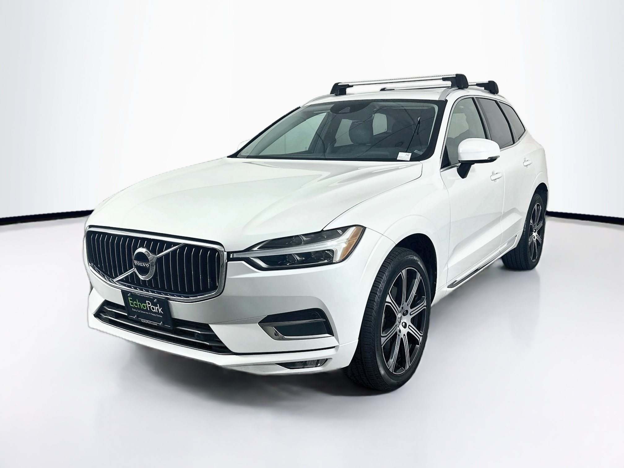Used 2020 Volvo XC60 T5 Inscription w/ Protection Package AWD/4WD image 3