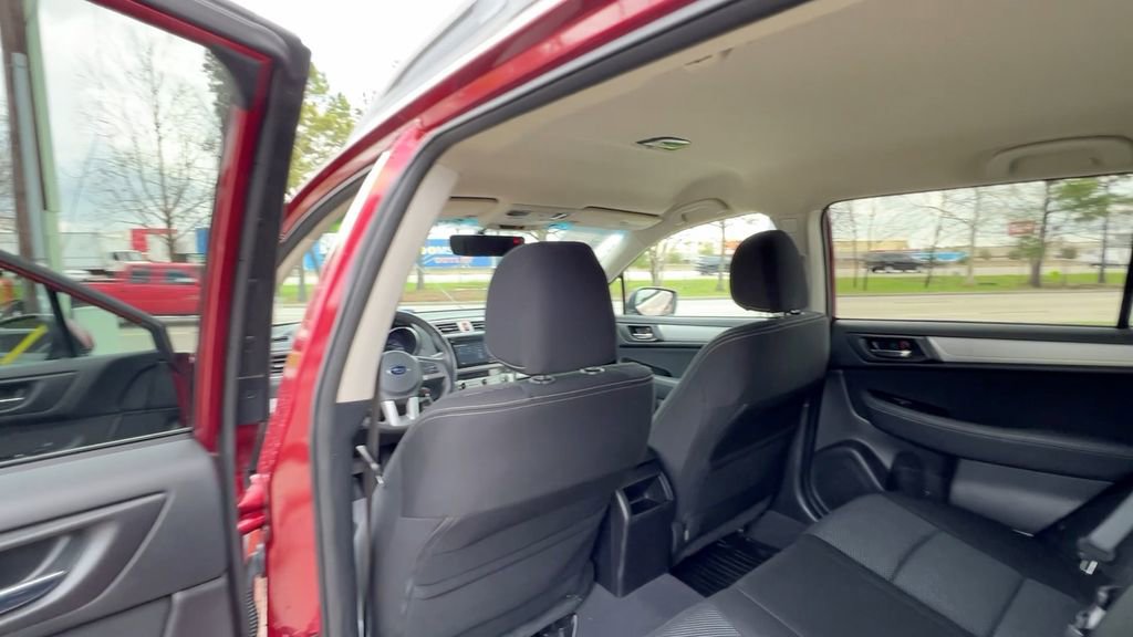 Used 2017 Subaru Outback 2.5i Premium image 36