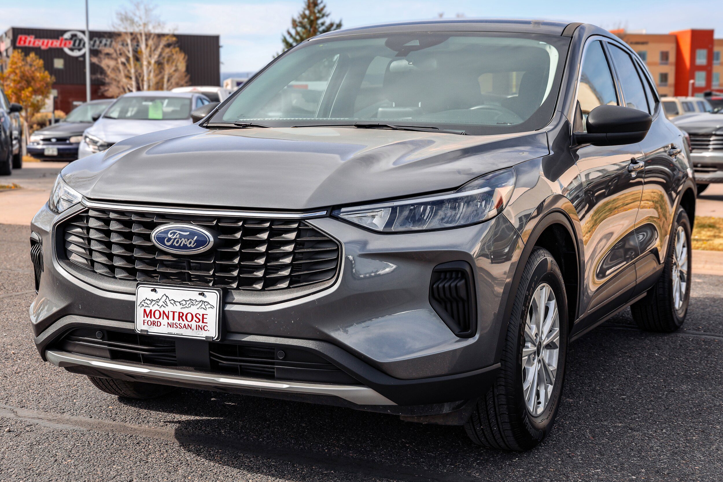 Used 2024 Ford Escape Active image 1