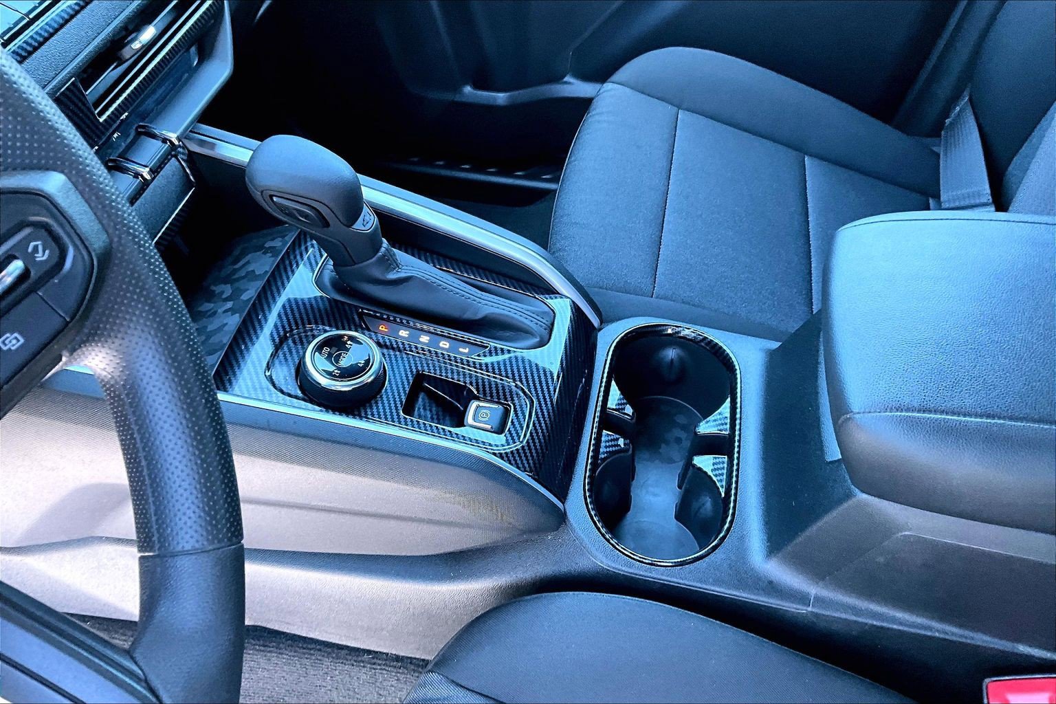 Used 2023 Chevrolet Colorado Trail Boss w/ Technology Package image 15