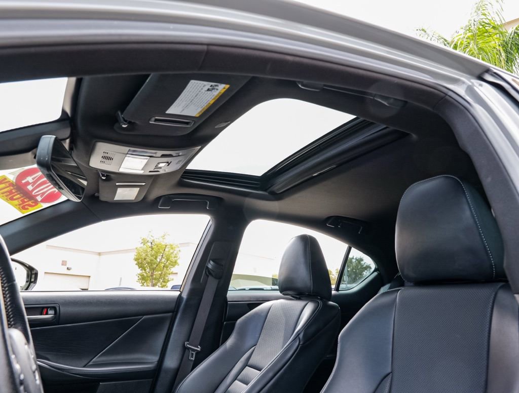 Used 2024 Lexus IS 350 F Sport RWD image 18