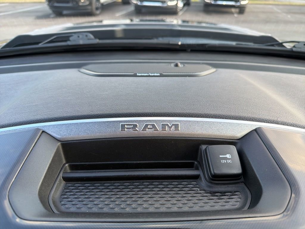 Used 2019 RAM 1500 Laramie image 37