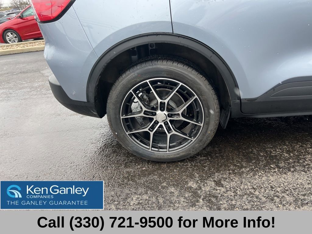 Used 2022 Ford Escape Titanium w/ Titanium Elite Package image 21