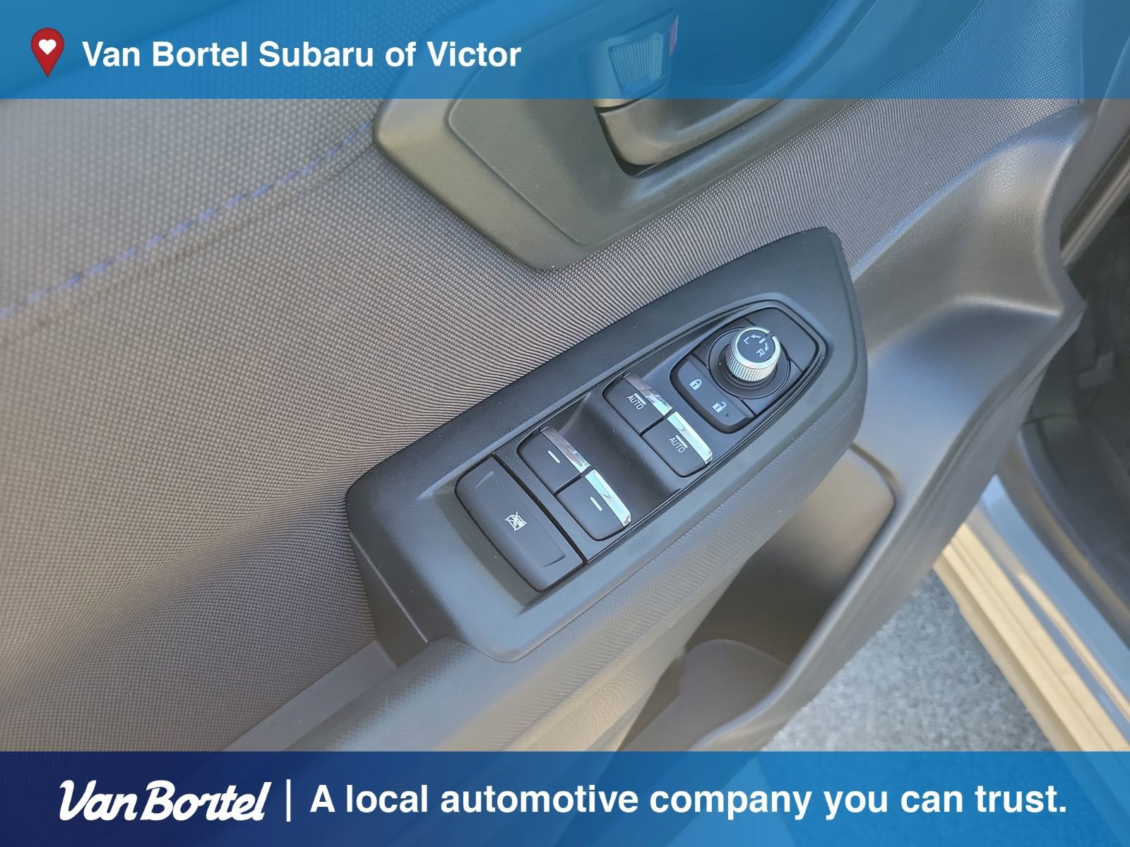 Used 2025 Subaru Forester Premium image 14