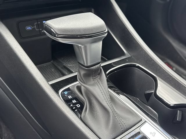 Used 2025 Hyundai Santa Cruz SEL AWD/4WD image 14