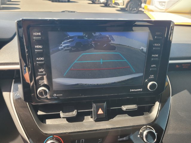 Used 2022 Toyota Corolla LE FWD image 21
