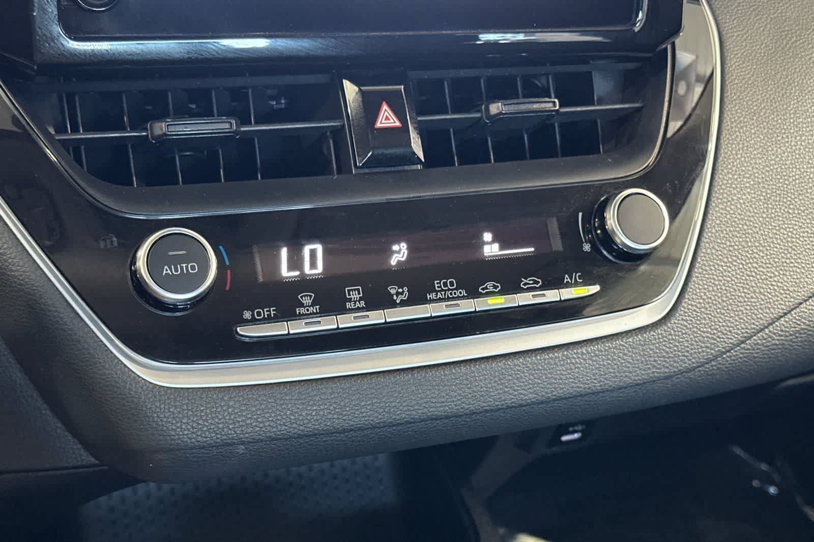 Used 2024 Toyota Corolla LE FWD image 22