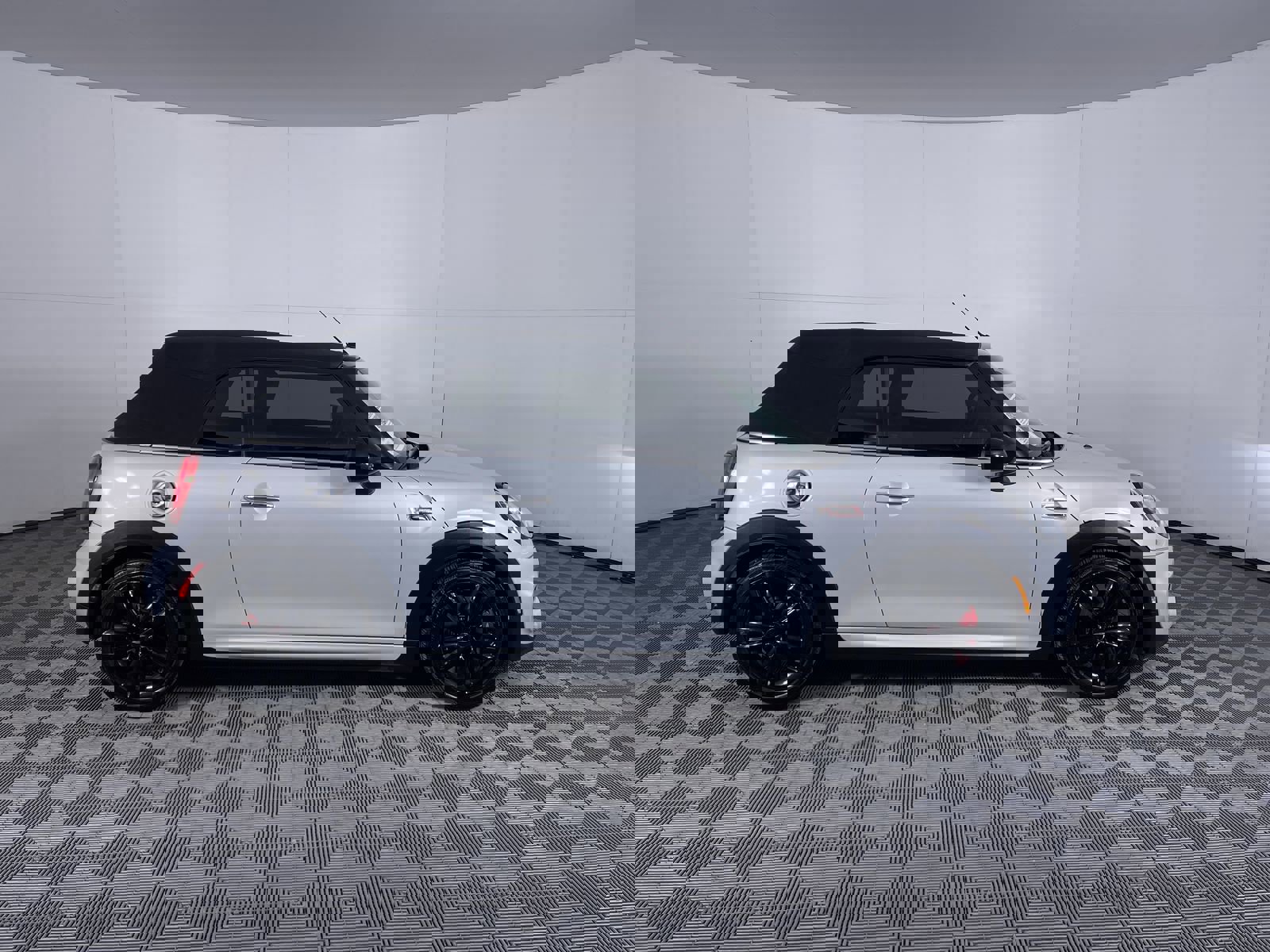 Used 2019 MINI Cooper John Cooper Works image 10