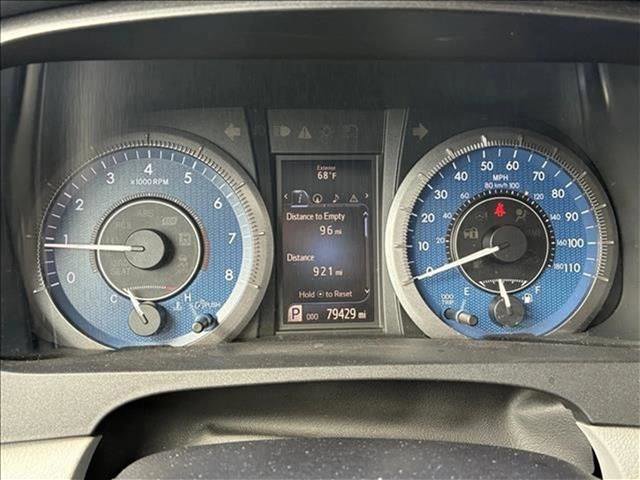 Used 2016 Toyota Sienna XLE w/ XLE Navigation Package image 13