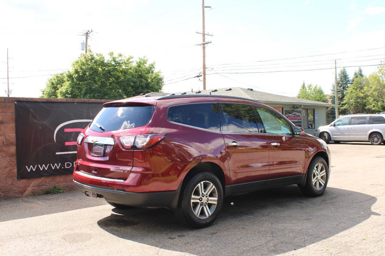 Used 2015 Chevrolet Traverse LT AWD/4WD image 4