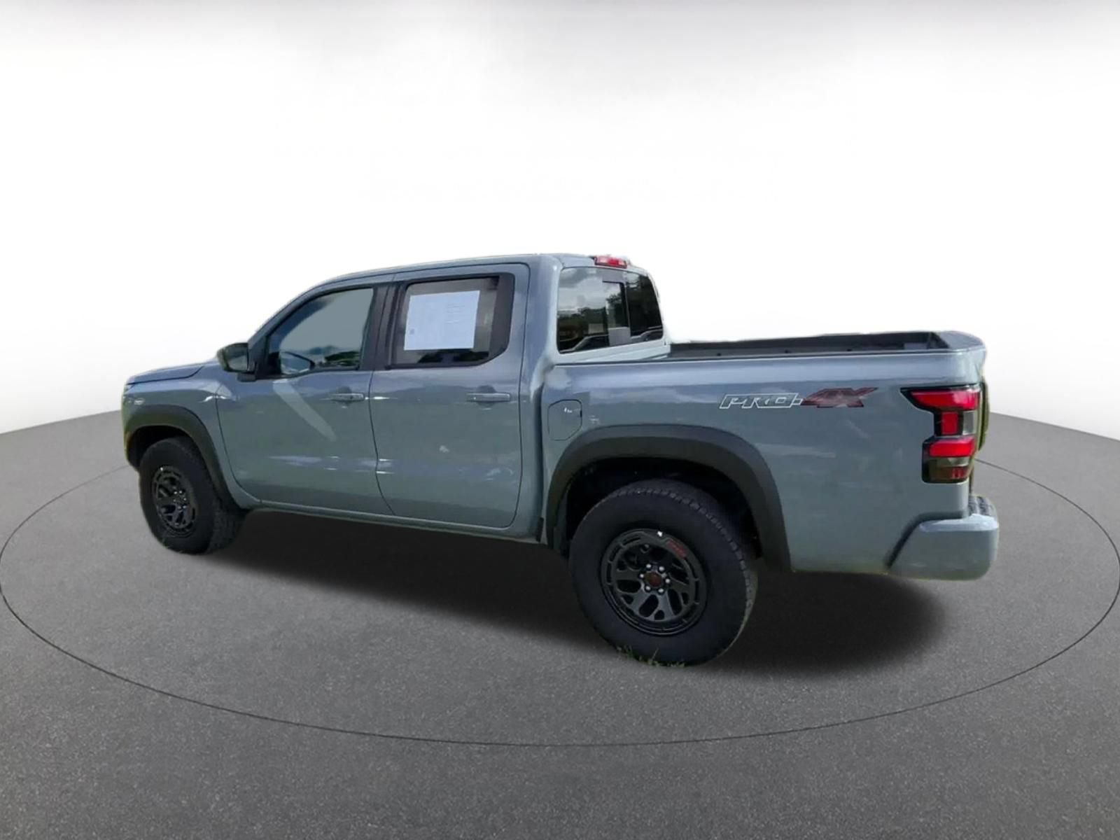 Used 2026 Nissan Frontier PRO-4X AWD/4WD image 10