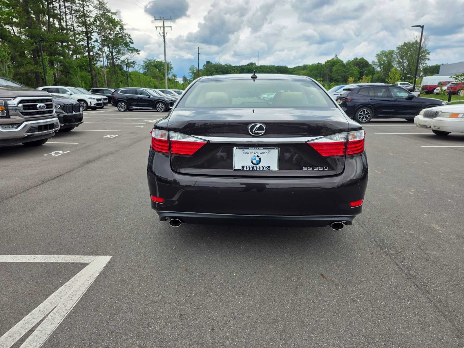 Used 2014 Lexus ES 350 w/ Luxury Package FWD image 6