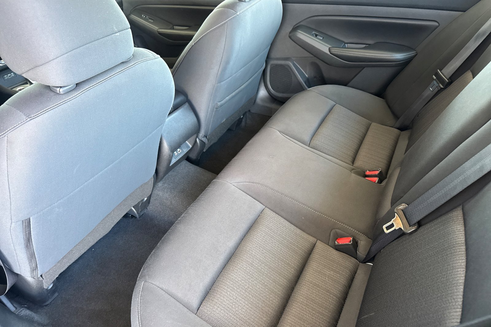 Certified 2024 Nissan Altima 2.5 SV FWD image 15