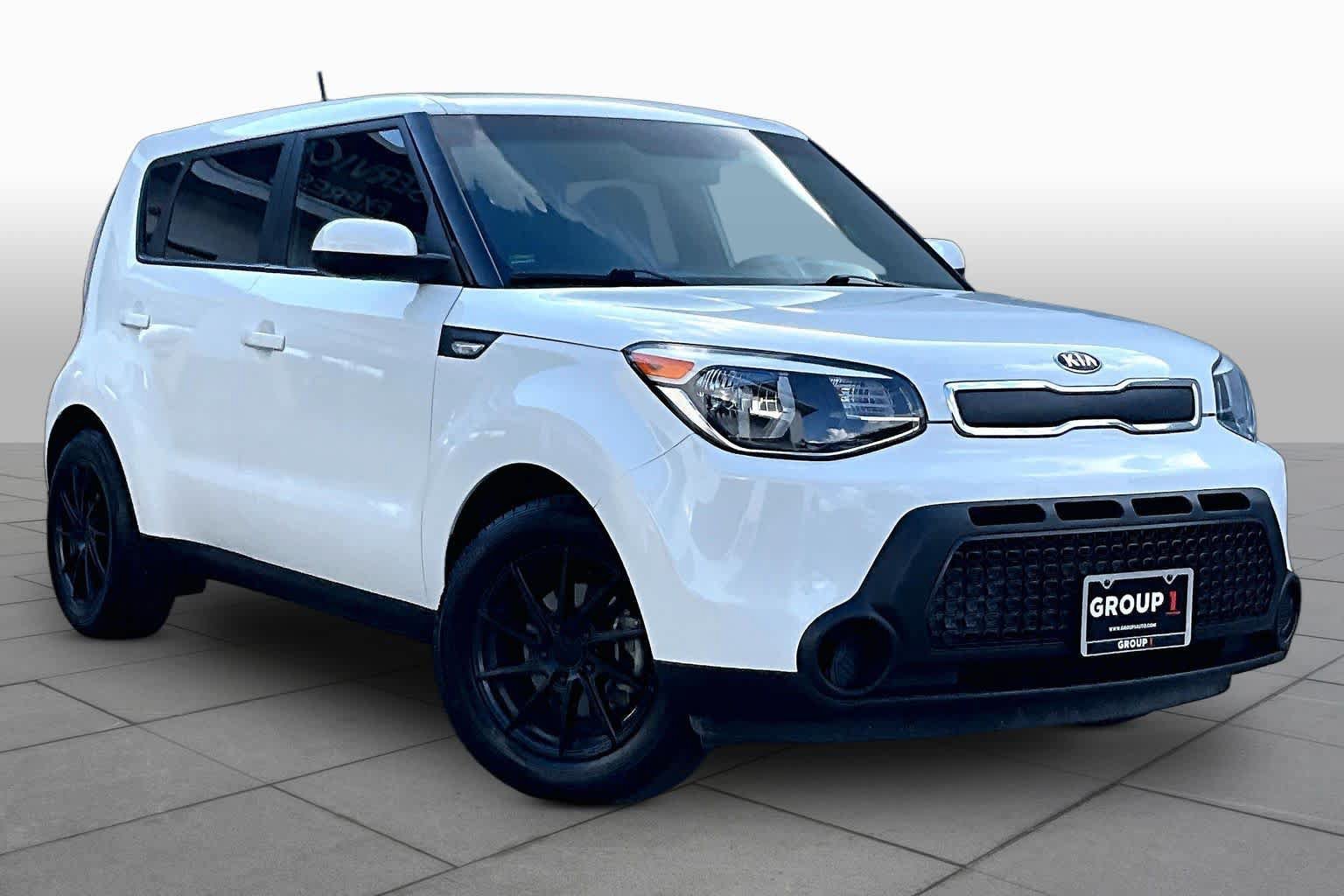 Used 2014 Kia Soul FWD image 3