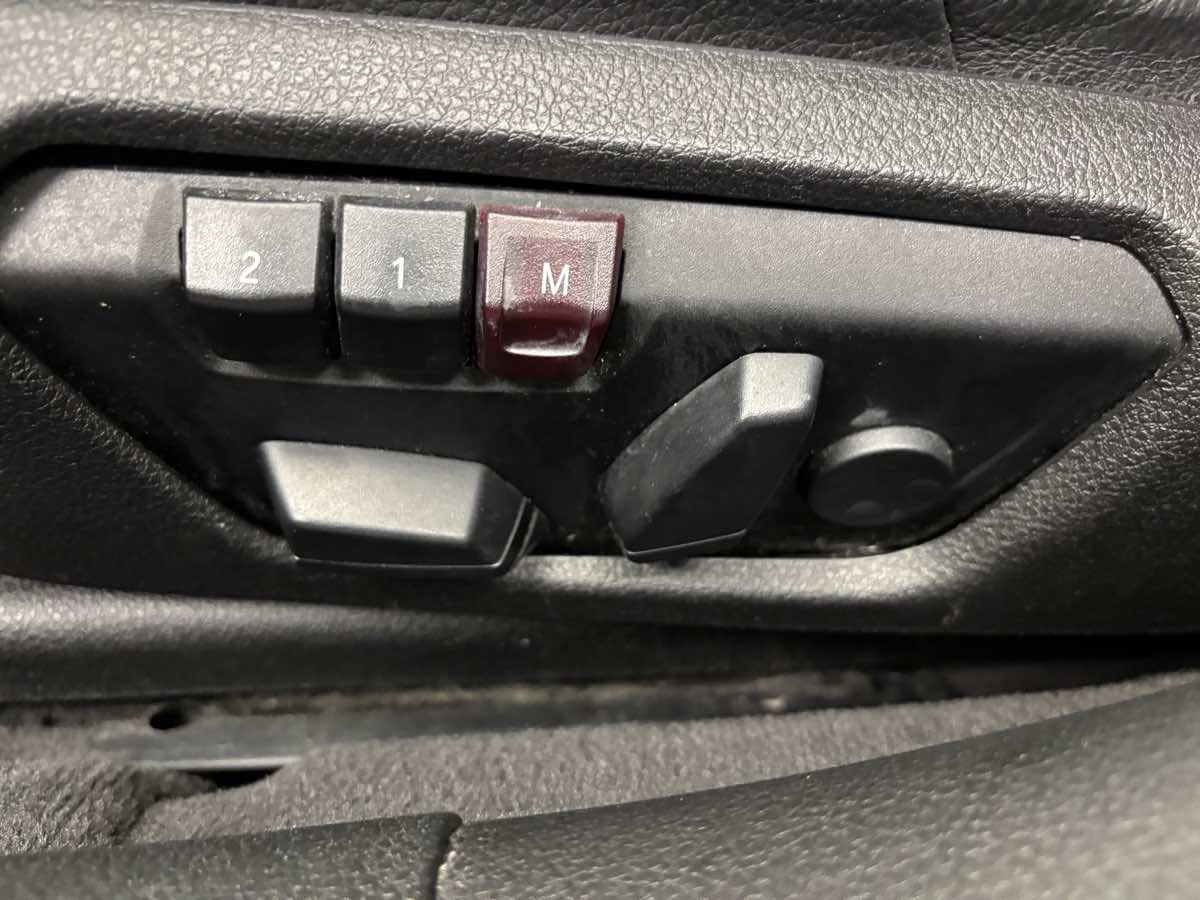 Used 2014 BMW 328i Sedan image 22