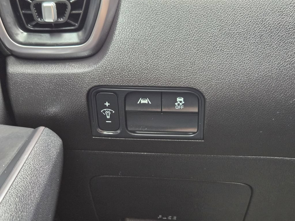 Certified 2023 Kia Sorento S FWD image 23