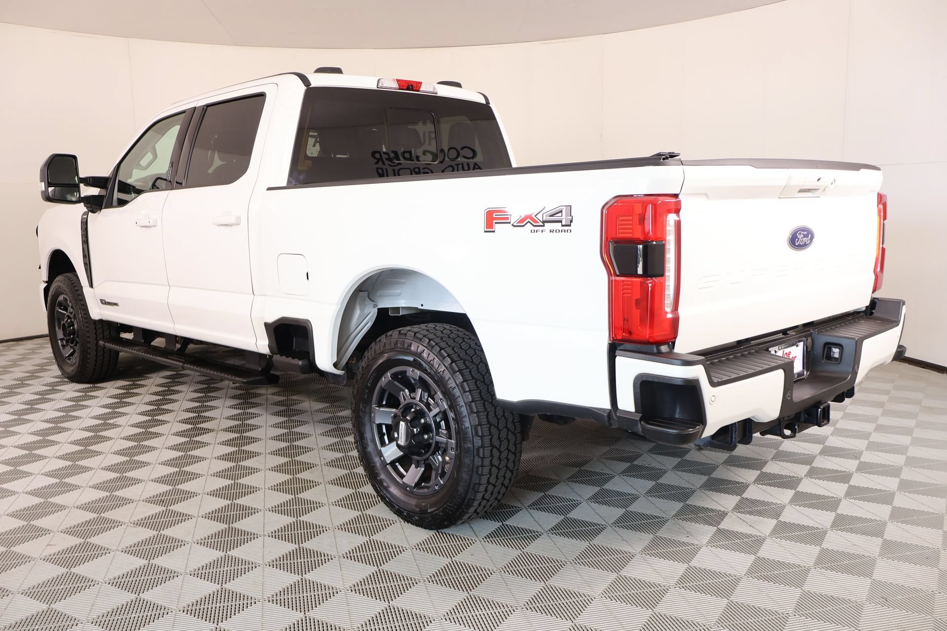 Used 2024 Ford F250 Lariat w/ Lariat Ultimate Package AWD/4WD image 24