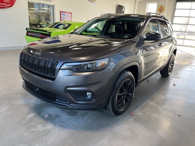 Certified 2020 Jeep Cherokee Latitude Lux w/ Comfort/Convenience Group image 1