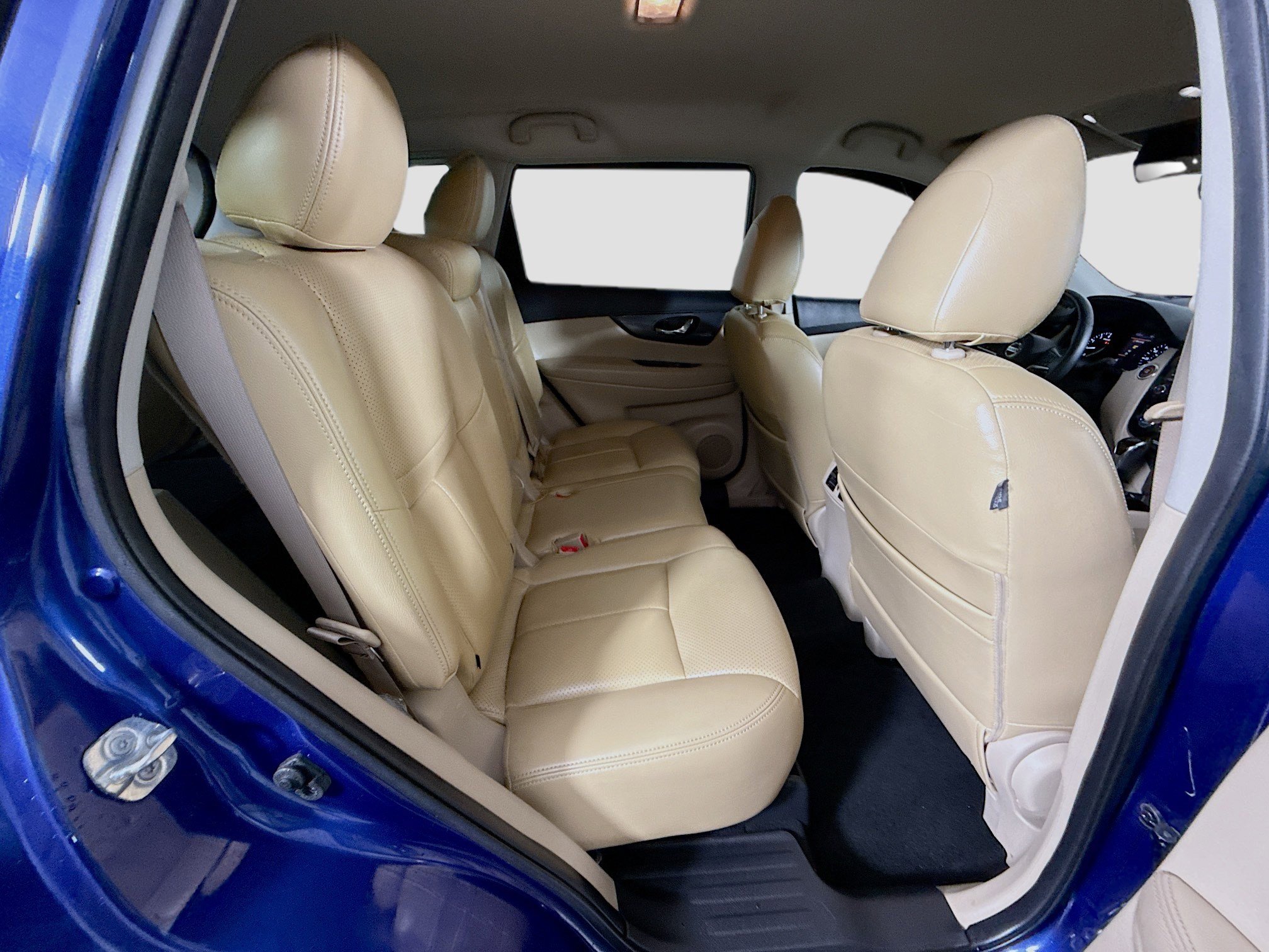 Used 2018 Nissan Rogue SV FWD image 27