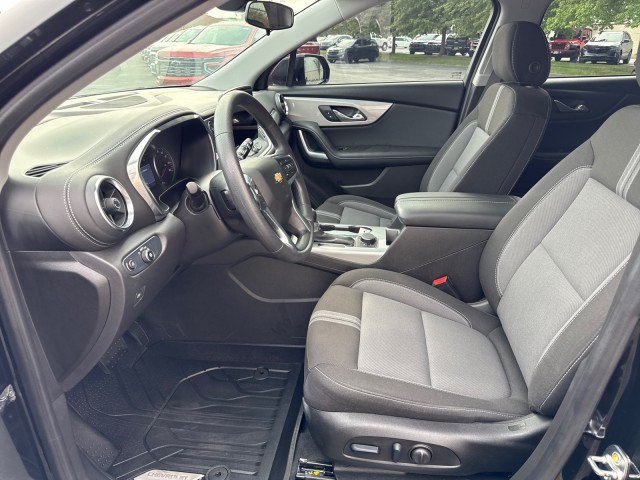 Used 2025 Chevrolet Blazer LT w/ Driver Confidence Package FWD image 15