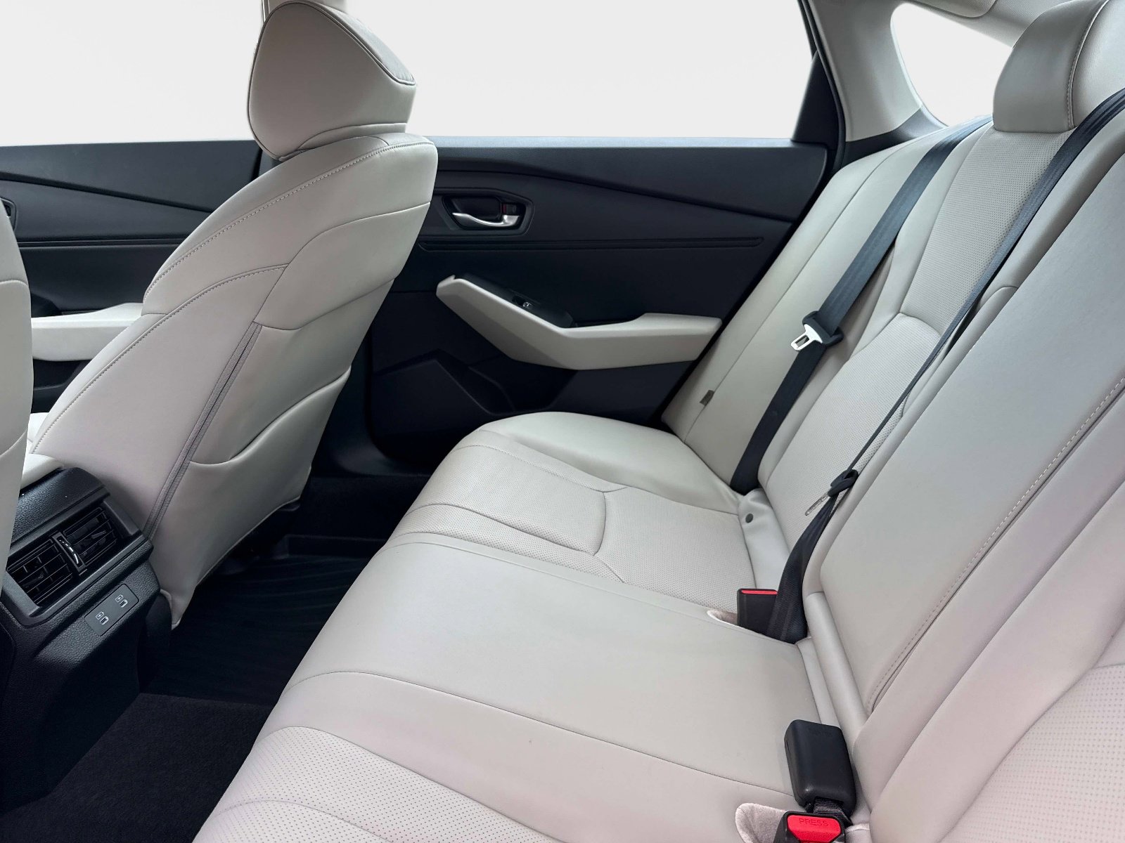 Certified 2025 Honda Accord EX-L image 13