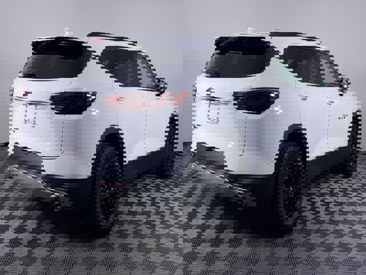 Certified 2024 Chevrolet Blazer LT w/ Midnight/Sport Edition image 29