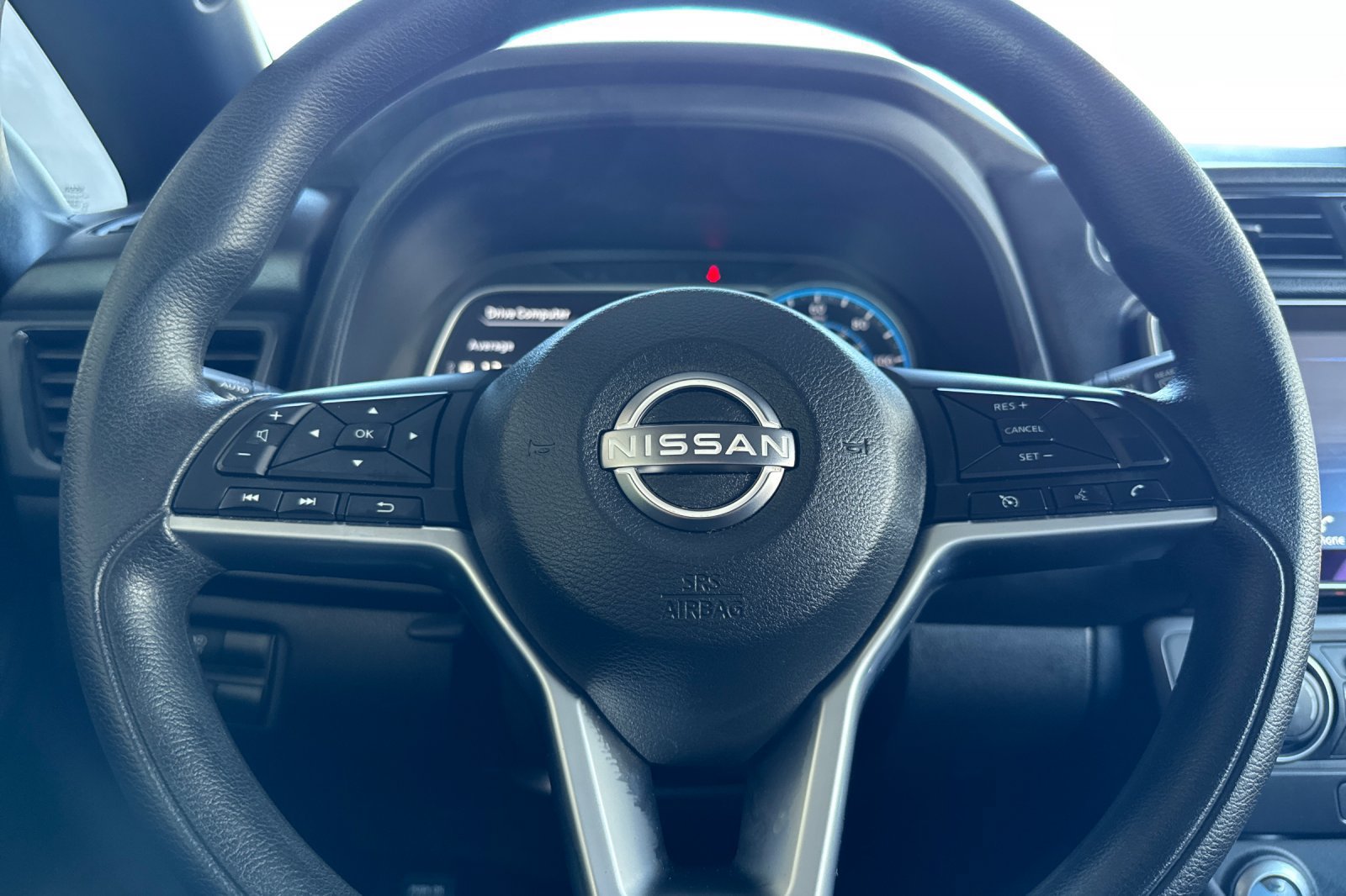 Certified 2025 Nissan Leaf S FWD image 36