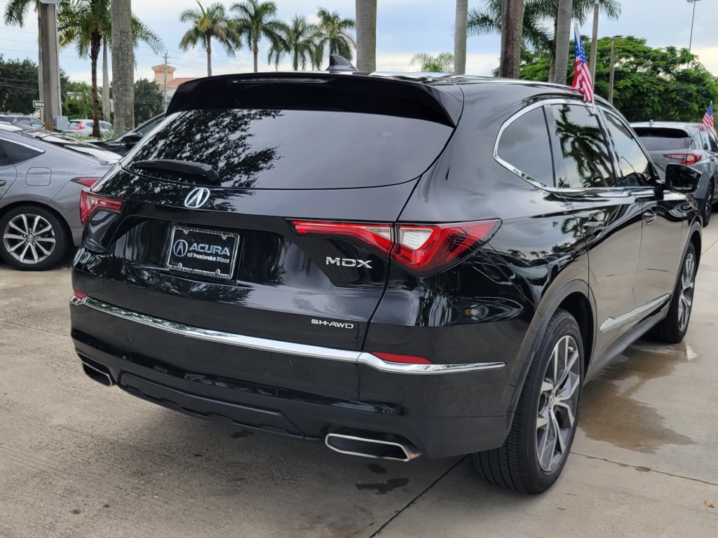 Certified 2024 Acura MDX w/ Technology Package AWD/4WD image 6