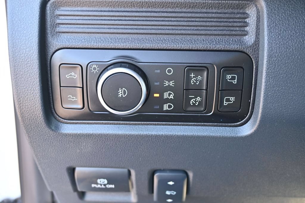 Used 2026 Ford F250 Platinum AWD/4WD image 37
