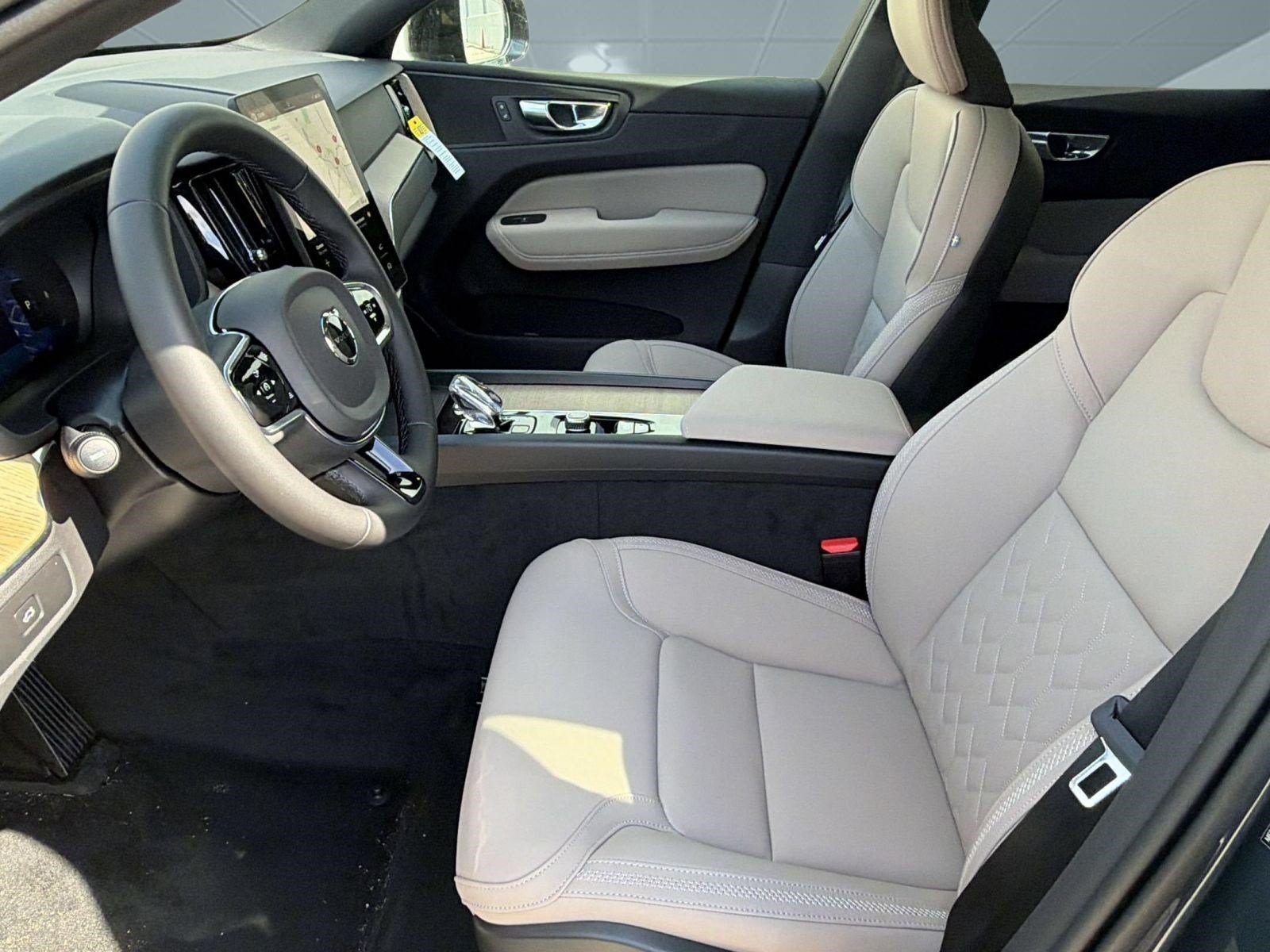 New 2026 Volvo XC60 B5 Core w/ Climate Package AWD/4WD image 5